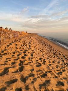 Maisons de vacances Maison a 250 m de la plage ! : photos des chambres