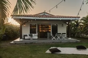 Villa Ceviche Home at the Heart of Venao - 普拉纳维瑙