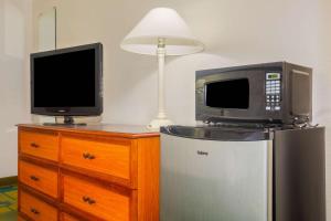 Double Room - Non-Smoking  room in La Quinta Inn by Wyndham Eagle Pass