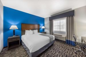 King Room - Non-Smoking room in Best Western Atoka Inn & Suites