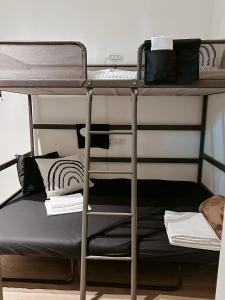 Beds In Shared Apartment - Beograd na vodi Shared Bedrooms In Shared Apartment