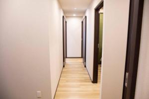 5 mins walk from Tengachaya stay Close to Namba