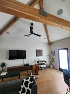 Ladera Retreat near Sofi Stadium, LAX, Beach - Инглвуд