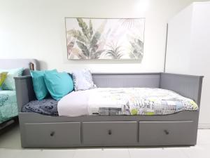 Chic N Sleek studio unit at BRENTHILL