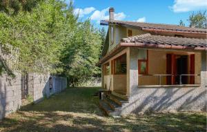Awesome Home In Cerqueto Di Civitella