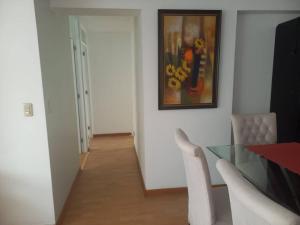 Depa El Polo, Embajada USA, Surco