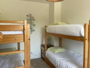 Appartements Duplex elegant 3 chambres avec terrasses, draps fournis, WiFi, jardin, a Ambleteuse - FR-1-376-9 : photos des chambres