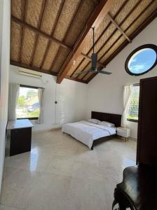 6 Bdr Villa with swimming pool