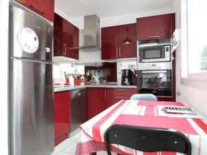 Appartements T2 moderne a Balaruc-les-Bains avec clim, parking et wifi - FR-1-553-271 : photos des chambres