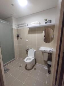 2br Condo Coast Residence near MOA NAIA Ayala WTC