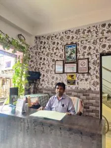 Amar priya guest house - Hāsnābād