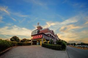 Bo Ai International Hotel Shanghai Pudong Airport Branch-Provide shuttle services to Pudong Airport and Disneyland - Hotel 2 stelle a Shanghai