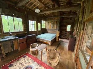 エシカルな島の宿 古道具と手仕事の宿ねまりや - نيغاتا