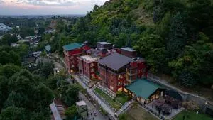 Golden Tulip Srinagar - Rājbāgh