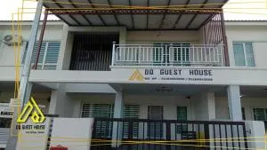 DQ Guest House With Private Pool Kota Seribong Near Wakaf Che Yeh - M u s l i m F r i e n d l y - Kampong Kubang Kachang