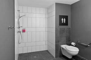 Hotels Moxy La Ciotat : photos des chambres