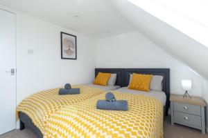 Open Mind Property - Cosy Apartment with 7 Beds