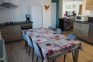 Appartements Gite les Tilleuls Piscine ete 2026 : photos des chambres