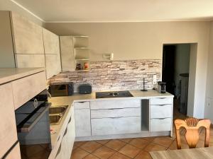 Inselhaus im Grünen