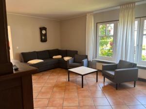 Inselhaus im Grünen