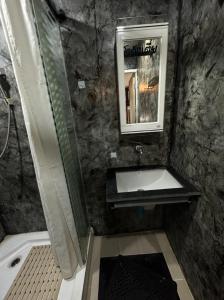 บ้านโกดังเตี่ย Bankodangtia