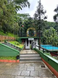 Lush Hills by Benchmark - 卡尔佩特塔