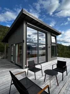 Efjord and Stetind Resort - Cabin Kulhorn - 勒丁恩