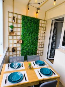 Studio Cabine Piscine-Clim-Parking-Plage200m