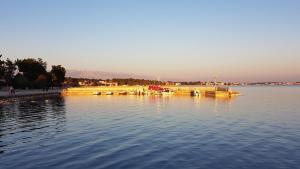 Apartment Genster Vir Kroatien