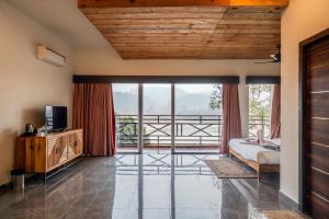 La Perle River Resort By Excel Hotels & Resorts