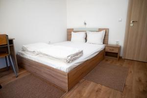 Galina Apartment Cozy Suite with FREE Parking