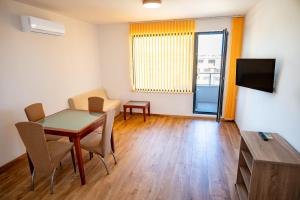 Galina Apartment Cozy Suite with FREE Parking