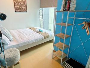 Marina- Avant BGC parking w fee