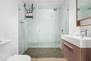 Quirky Loft by Sydney Dreams