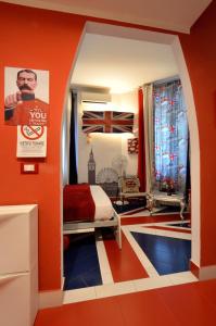 Bellissimo Mini Appartamento Deluxe di Design e a Tema Inghiterra - Potente Wi-Fi Ottimo il Collegamento con Aeroporto di Malpensa e Rho fiera, vicino a 3 linee Metropolitane