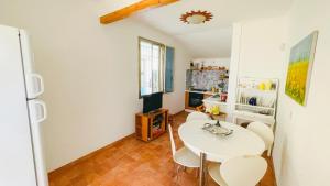Amaris Mango Seafront Villa