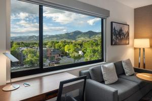 King Studio, Larger Studio, 1 King, Sofa bed room in Element Bozeman
