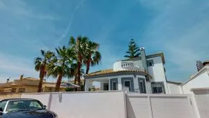 Detached 3 Bed Spanish Villa - Avileses