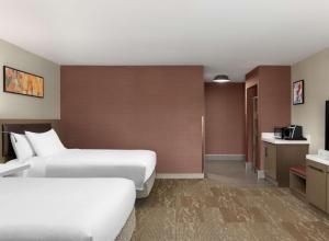 Queen Room with Two Queen Beds room in Hilton Garden Inn Spokane Airport