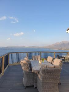 Tom Jacks, coastal views and beach walks Connemara