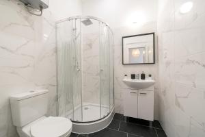 A13- Boutique Apartments, Best Location, by BQA