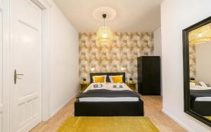 A13- Boutique Apartments, Best Location, by BQA