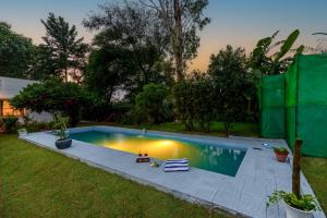 Alaya Stays 3 BHK Pet friendly with Pvt Pool - Daffodil