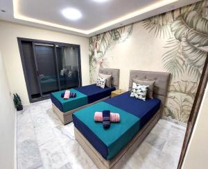 Appartement de Luxe 5 min Gare TGV & Corniche-Wifi Fibre Optique-Only Family