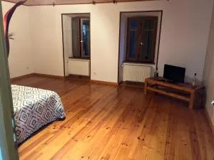 Relais nofeer - 阿莱格尔