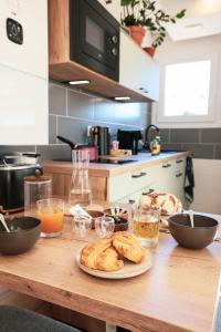 Appartements En plein centre du village ! : photos des chambres