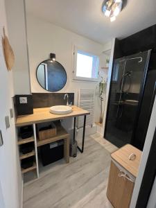 Appartements L'ecluse des Fontinettes, maison de ville atypique : photos des chambres