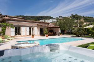 Spacious Villa Vallauris Cannes with AC throughout and large private pool