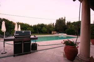 Spacious Villa Vallauris Cannes with AC throughout and large private pool