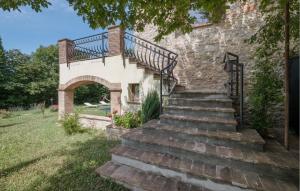 Nice Apartment In Avigliano Umbro
